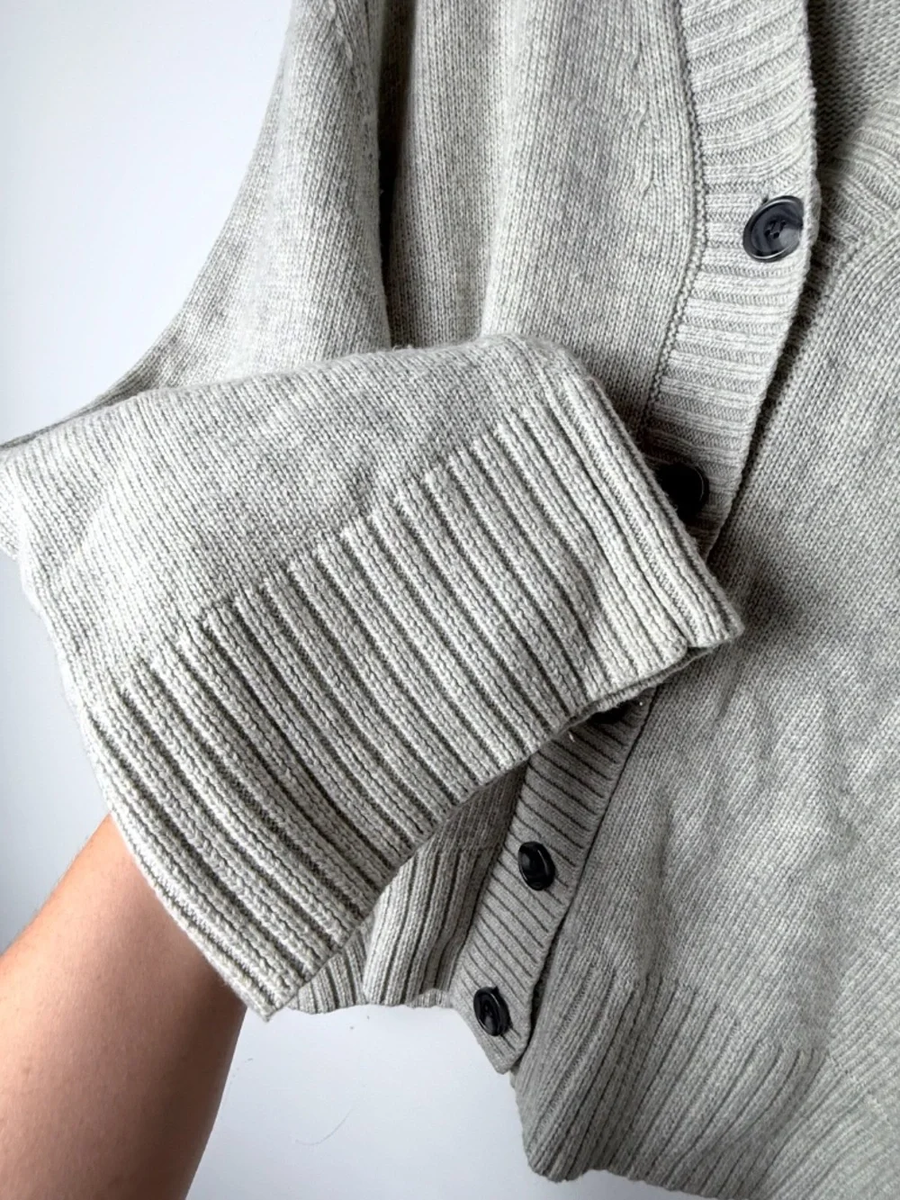 L'academie Nalo Cardigan Size Medium Oversized Revolve (U)